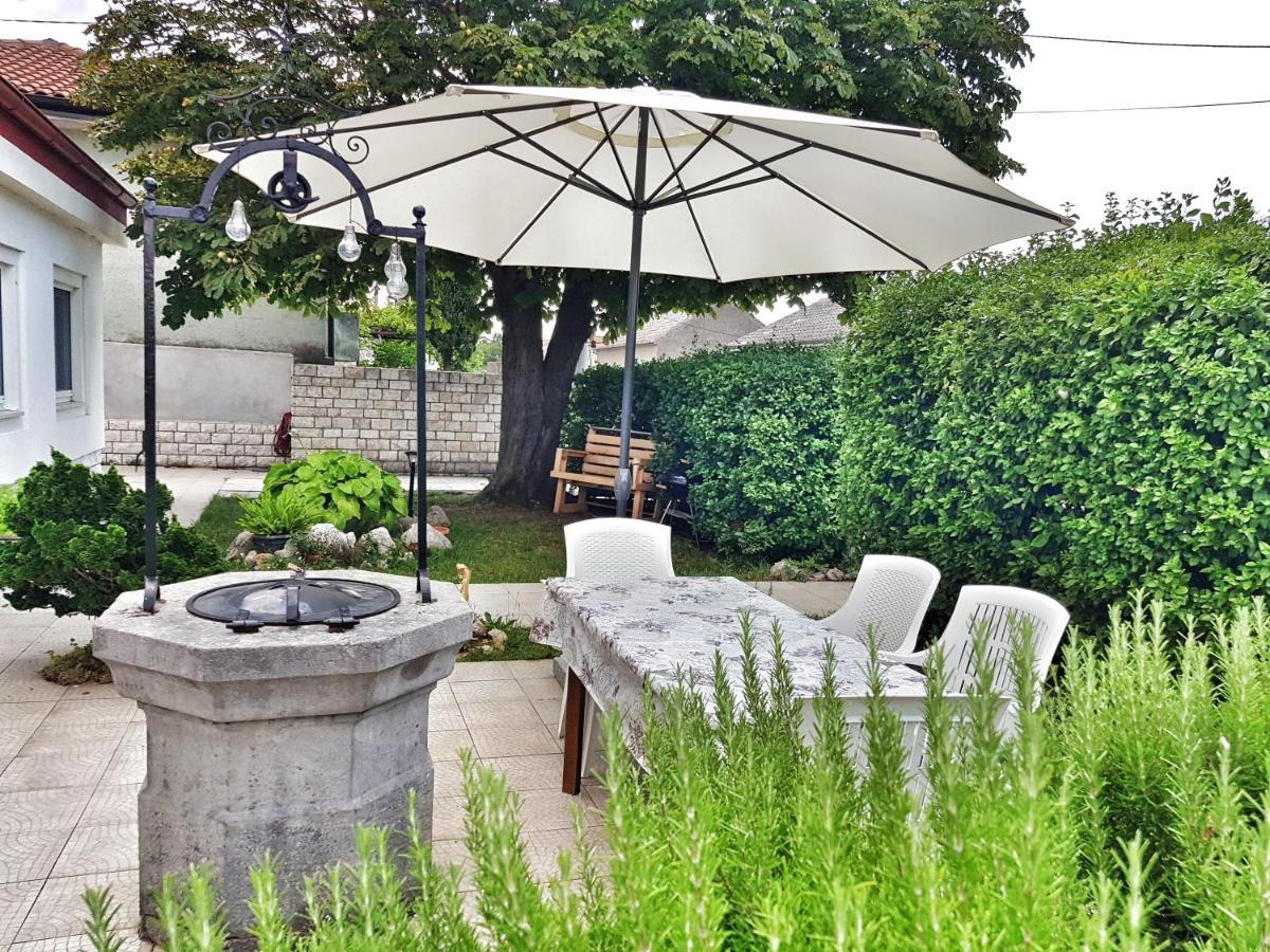 Rijeka Holiday Home Krasica  Екстер'єр фото