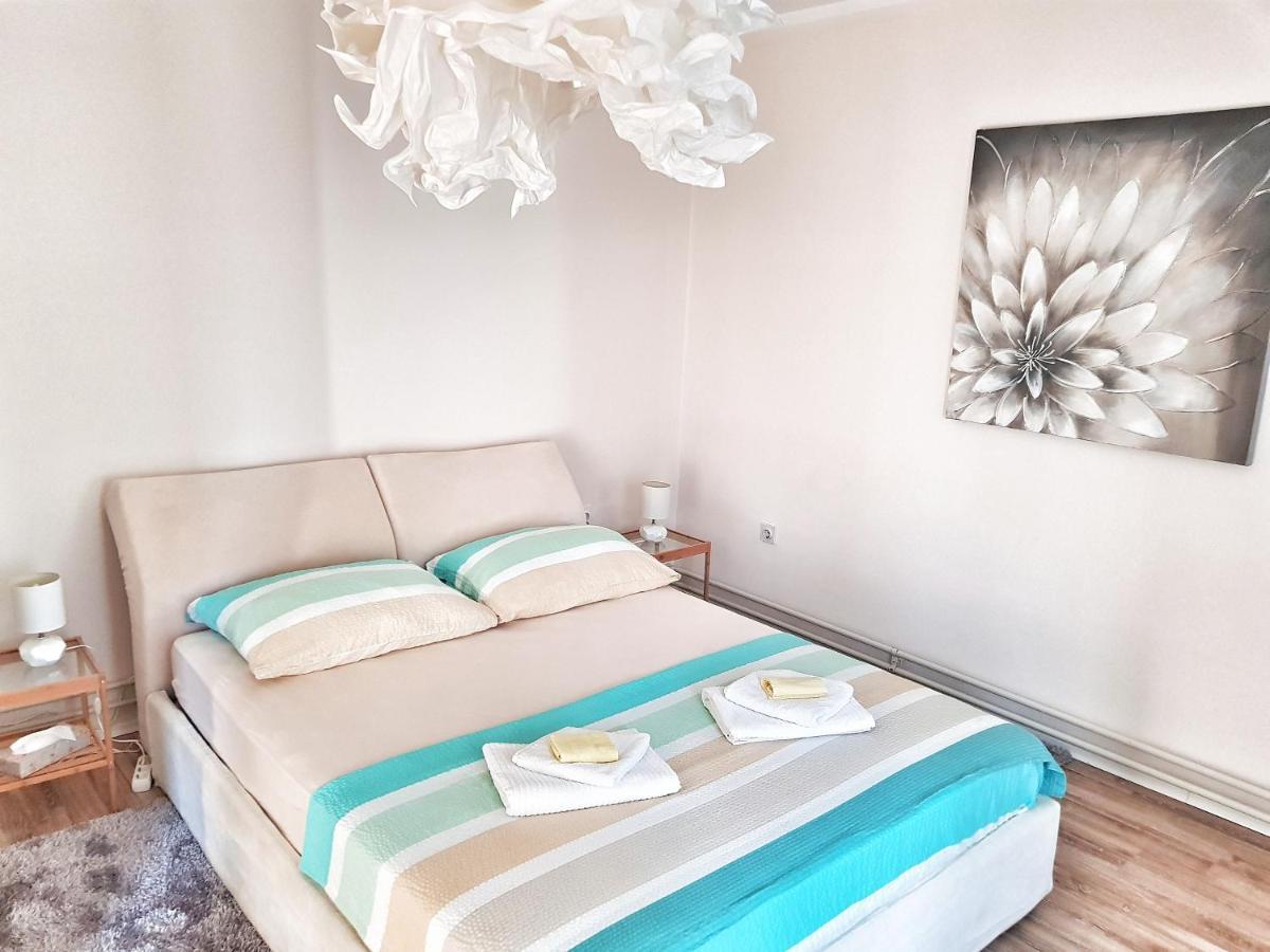 Rijeka Holiday Home Krasica  Екстер'єр фото